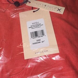 NYDJ Marilyn Fruit punch Crop Cuff Pants